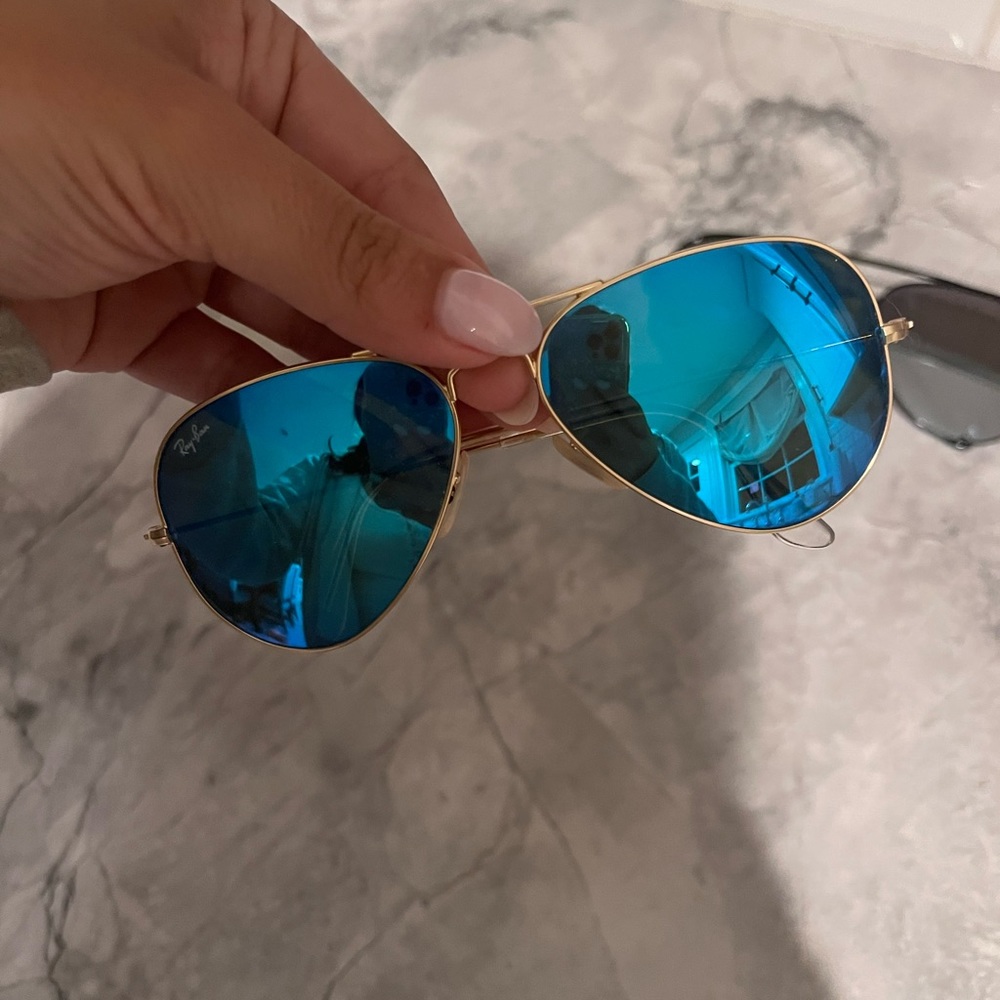 Ray ban aviators
